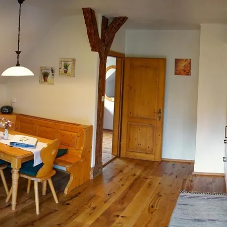 Farm stay Klieber - Urlaub Am Biobauernhof Millstatt